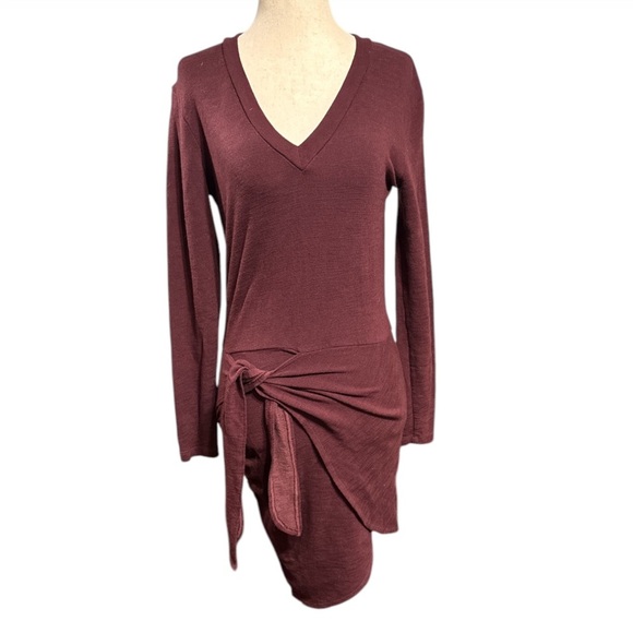 Monrow Revolve Supersoft Long Sleeve V Dress - Picture 4 of 8